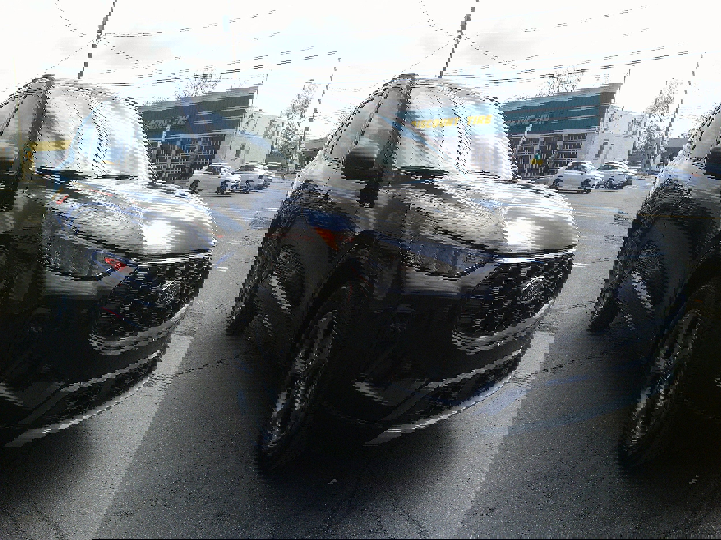 Used 2024 Ford Escape ST-Line image 7