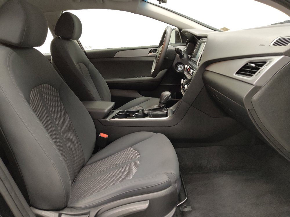 Used 2018 Hyundai Sonata SE FWD image 21