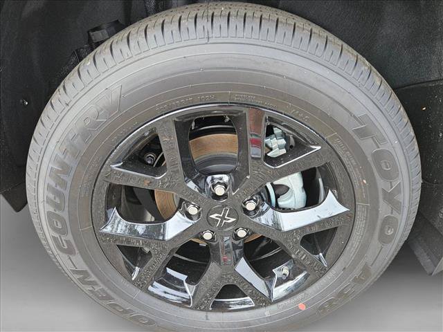 New 2025 Toyota RAV4 LE FWD image 10
