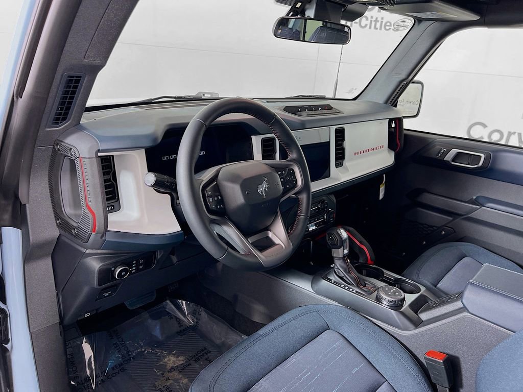 New 2025 Ford Bronco Heritage Edition image 3