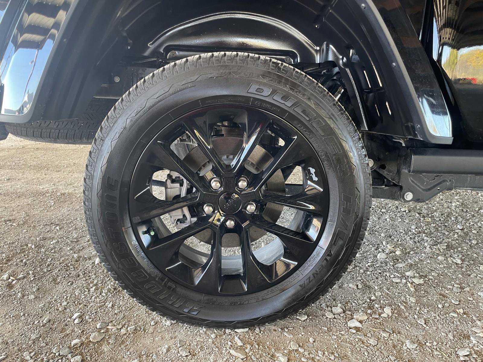 Used 2023 Jeep Gladiator Overland image 46