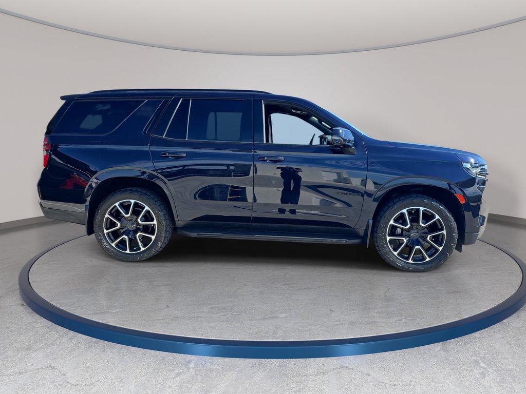 Used 2022 Chevrolet Tahoe RST w/ Luxury Package AWD/4WD image 5