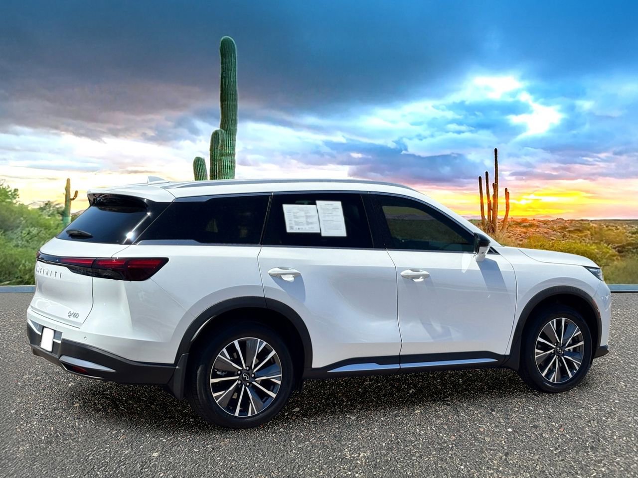 Certified 2026 INFINITI QX60 Luxe w/ Cargo Package FWD image 5