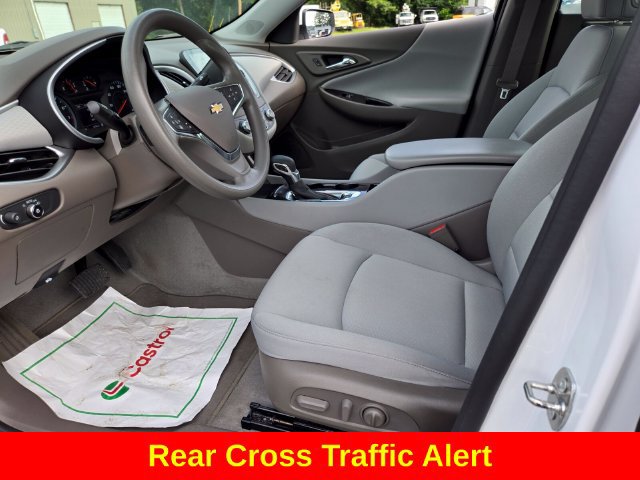 Used 2023 Chevrolet Malibu LS w/ Driver Confidence Package FWD image 11
