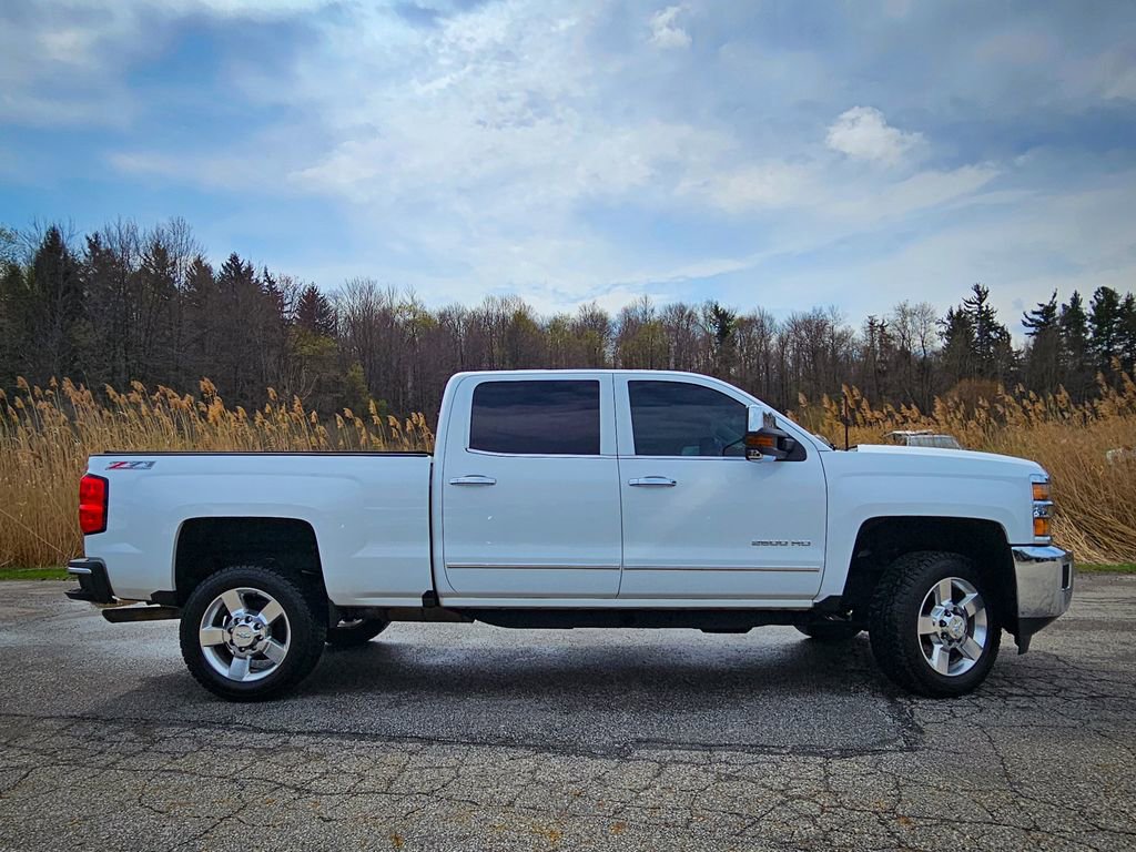 Used 2016 Chevrolet Silverado 2500 LTZ w/ LTZ Plus Package image 2