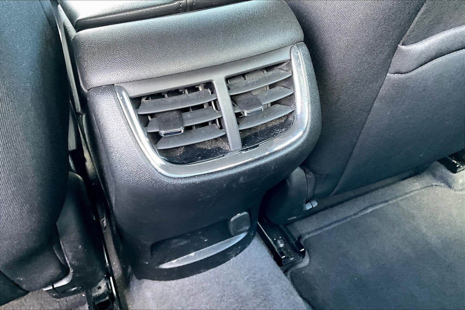 Used 2023 Chevrolet Malibu LT FWD image 10