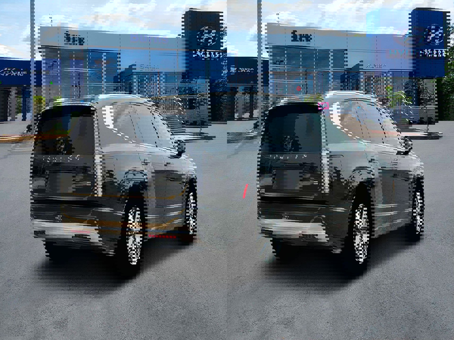 New 2026 Hyundai Ioniq 9 SEL image 7