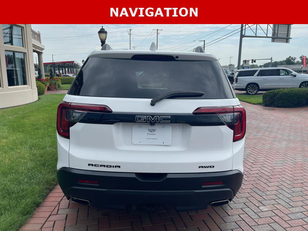 Used 2023 GMC Acadia SLT w/ Elevation Edition AWD/4WD image 9