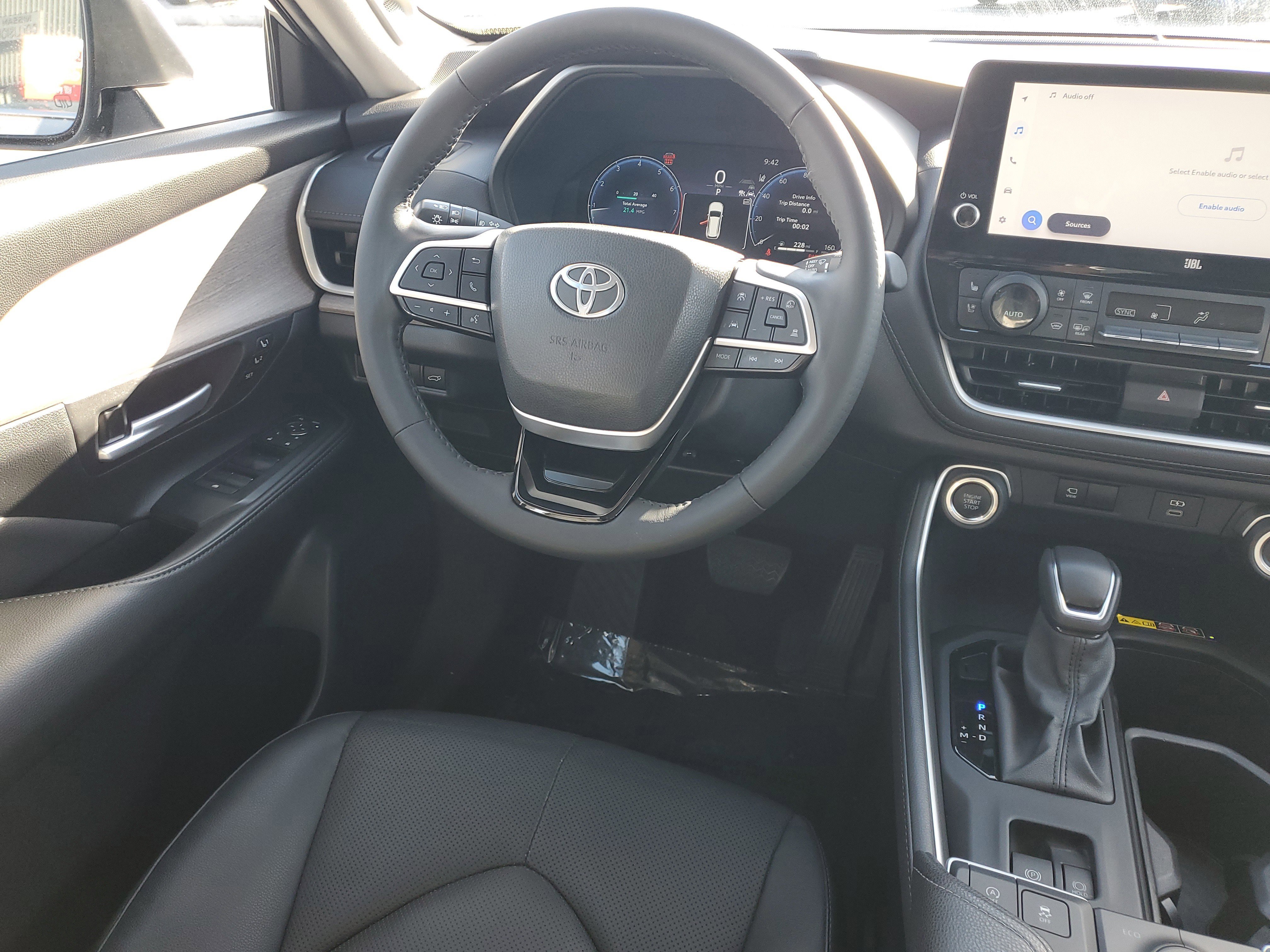 Certified 2024 Toyota Grand Highlander Limited image 14