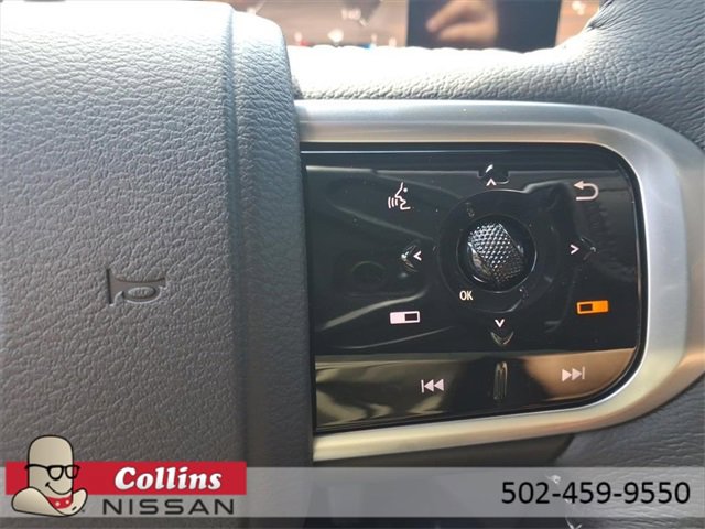 New 2026 Nissan Armada SL w/ Captain's Chari Seat Package image 21