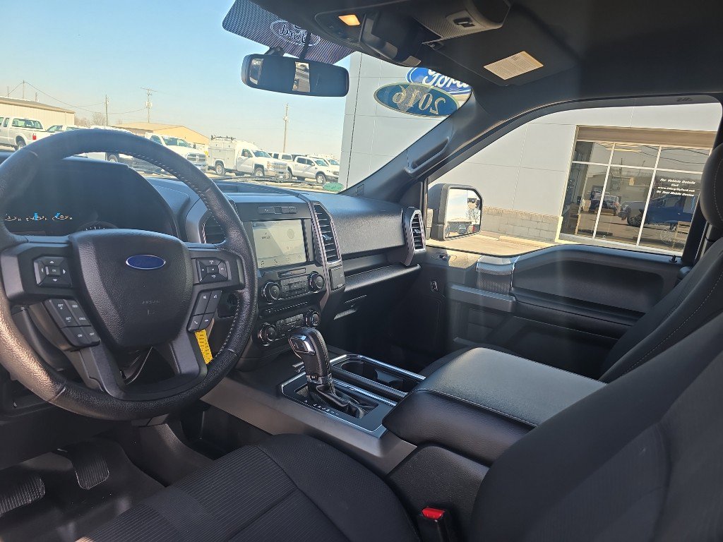 Used 2016 Ford F150 XLT w/ Equipment Group 302A Luxury image 16