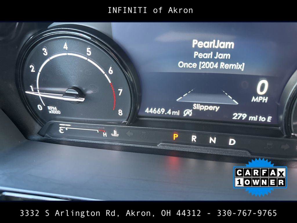 Used 2022 Lincoln Corsair AWD w/ Equipment Group 101A image 2