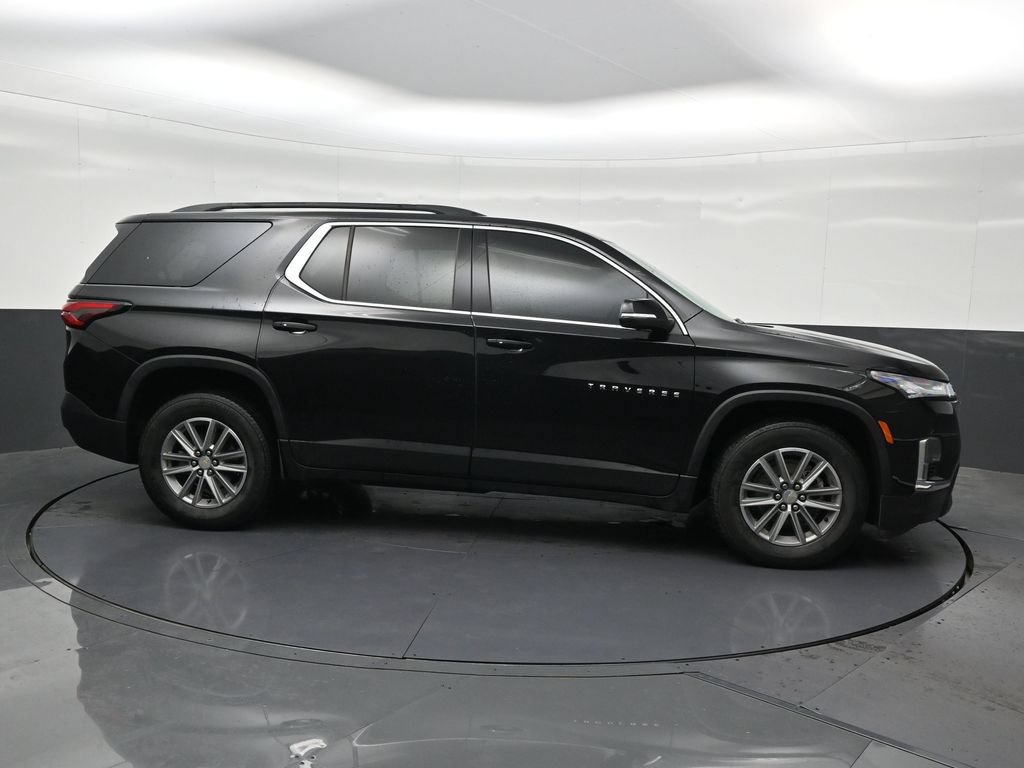 Used 2023 Chevrolet Traverse LT FWD image 7