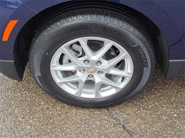 Used 2022 Chevrolet Equinox LT image 9