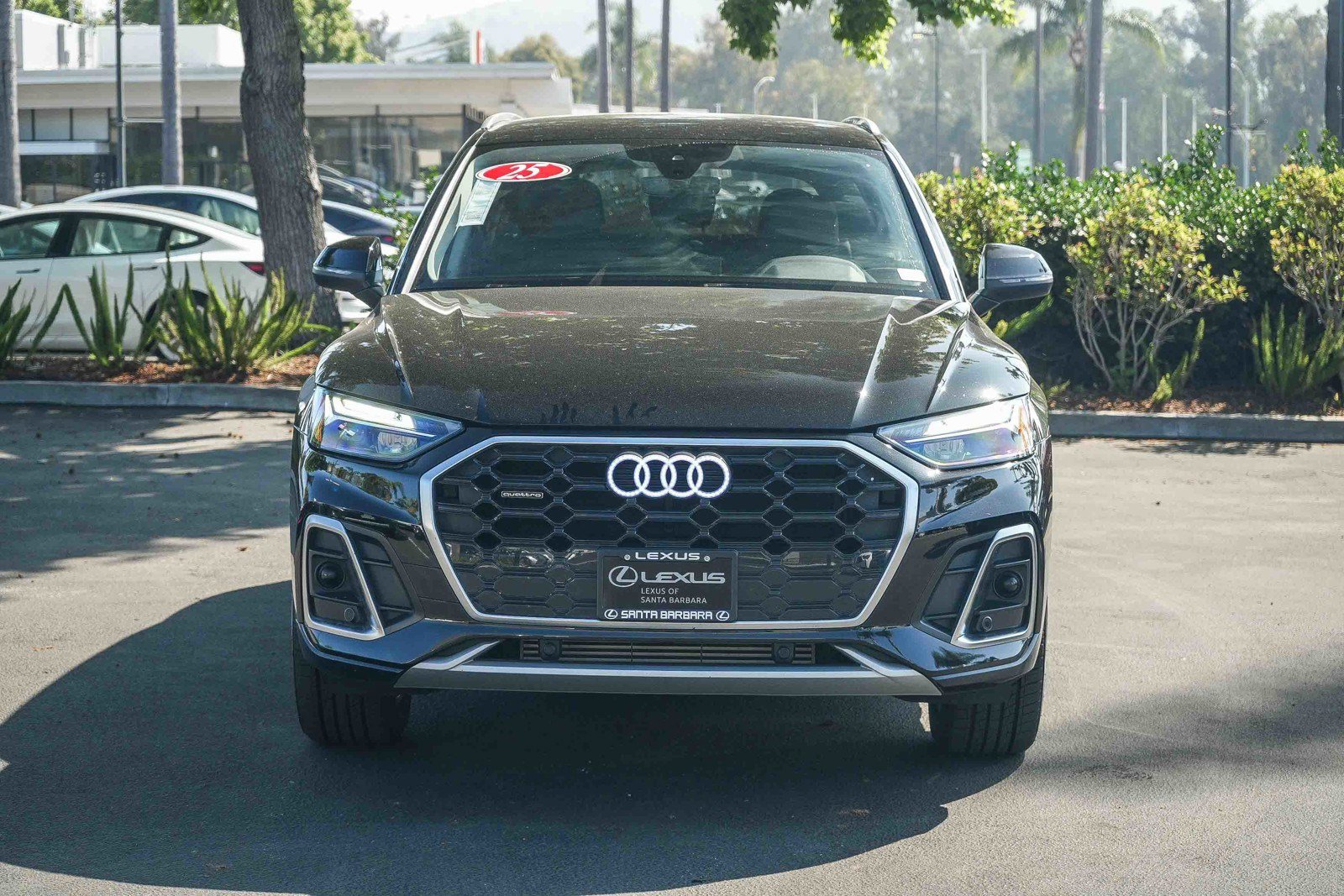 Used 2025 Audi Q5 2.0T Premium image 2