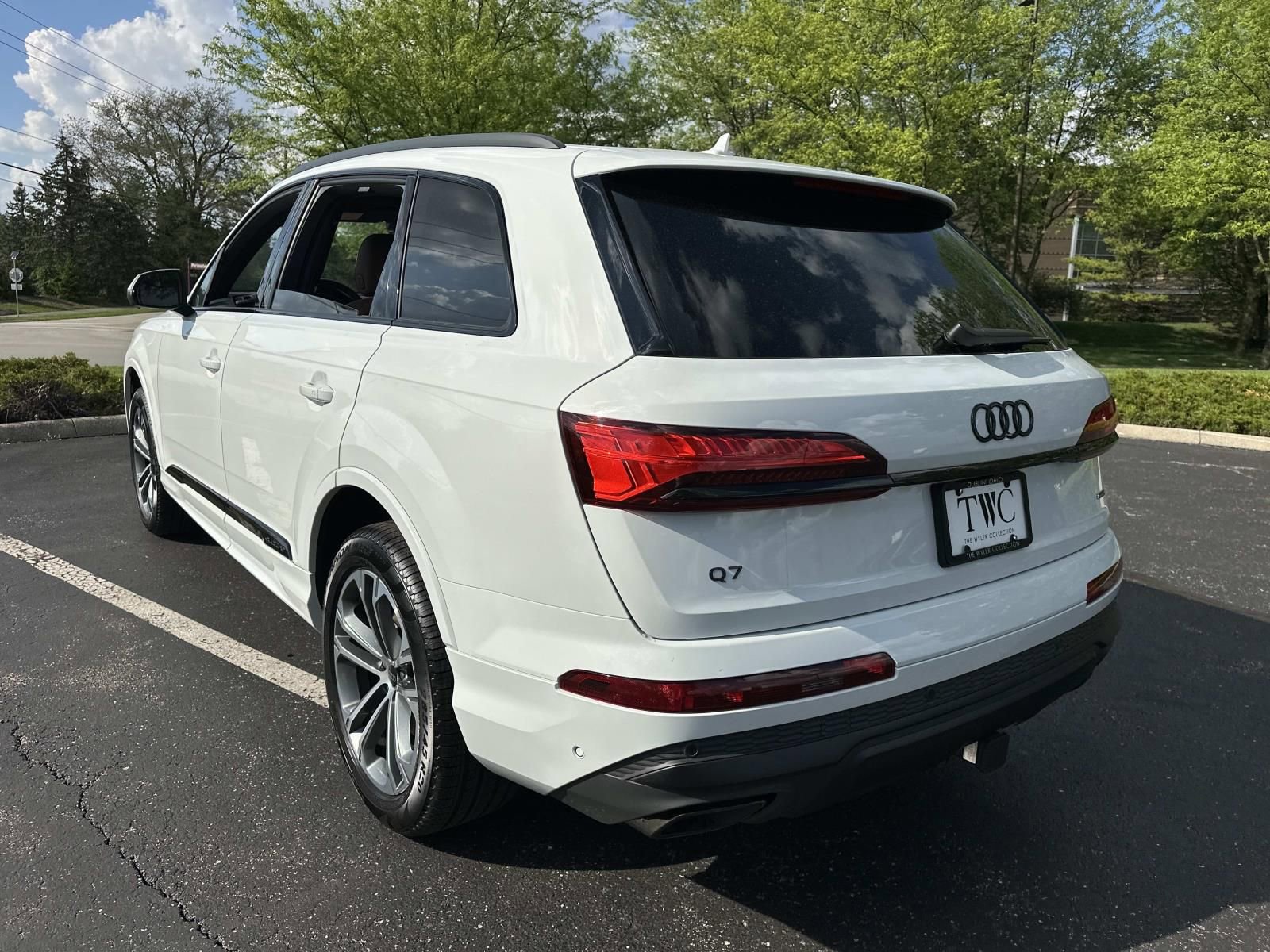 New 2026 Audi Q7 2.0T Premium Plus AWD/4WD image 7