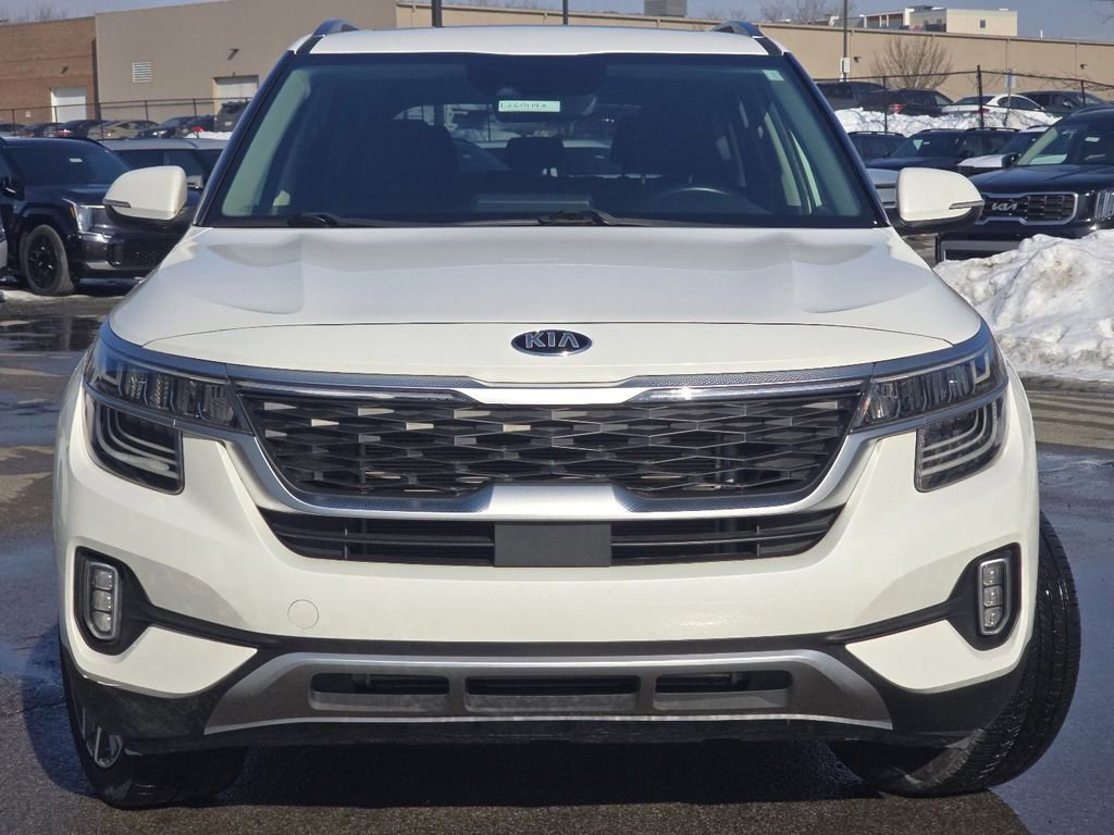 Used 2021 Kia Seltos SX w/ SX Sunroof Package image 13