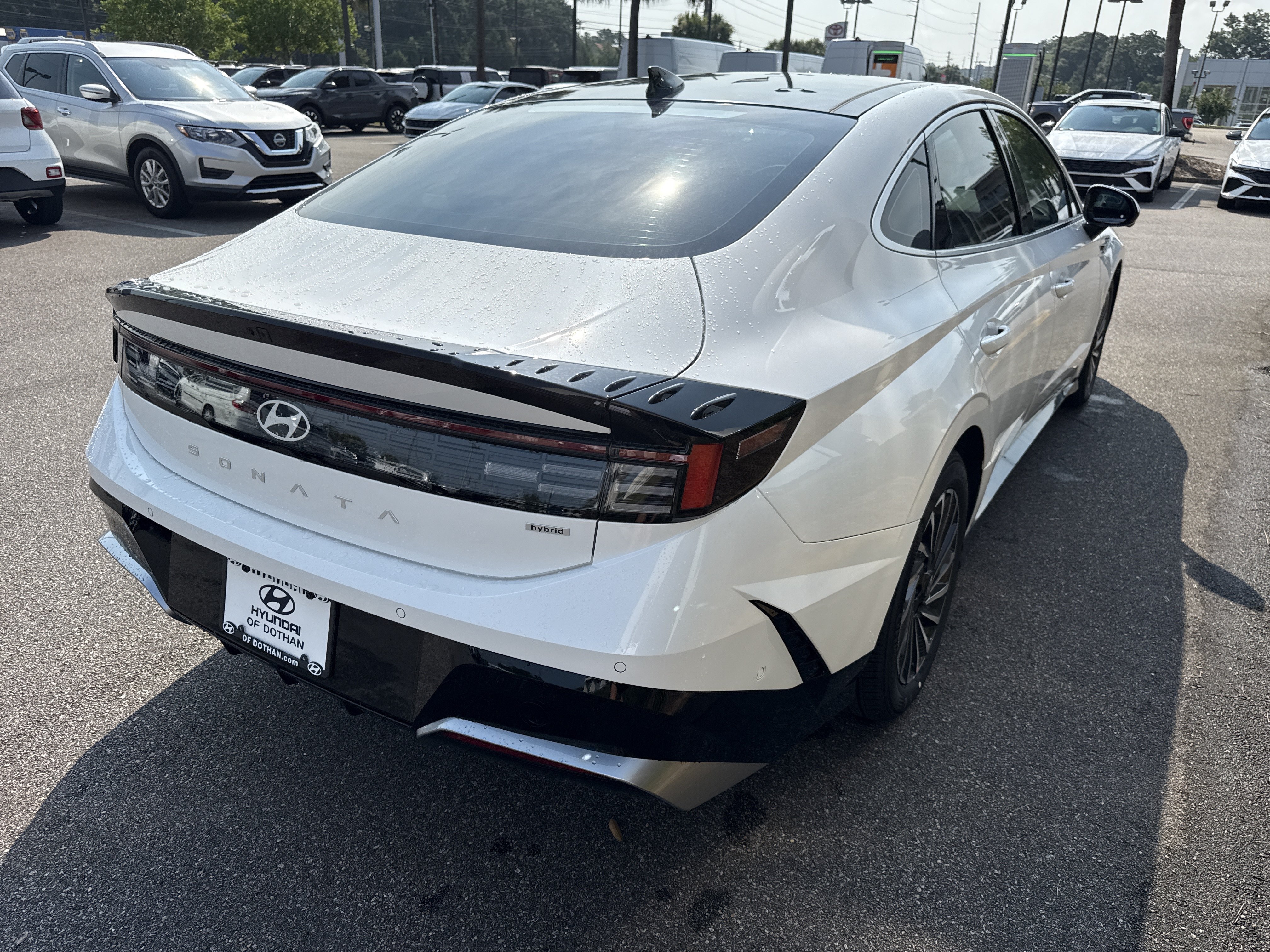 New 2026 Hyundai Sonata Limited FWD image 4
