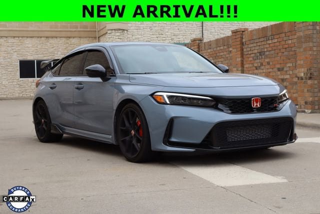 Used 2024 Honda Civic Type R image 1