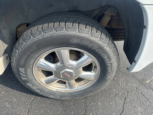 Used 2004 GMC Envoy XL SLT AWD/4WD image 6