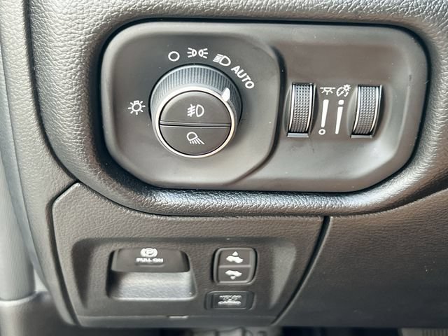 New 2026 RAM 1500 Laramie w/ Night Edition AWD/4WD image 27