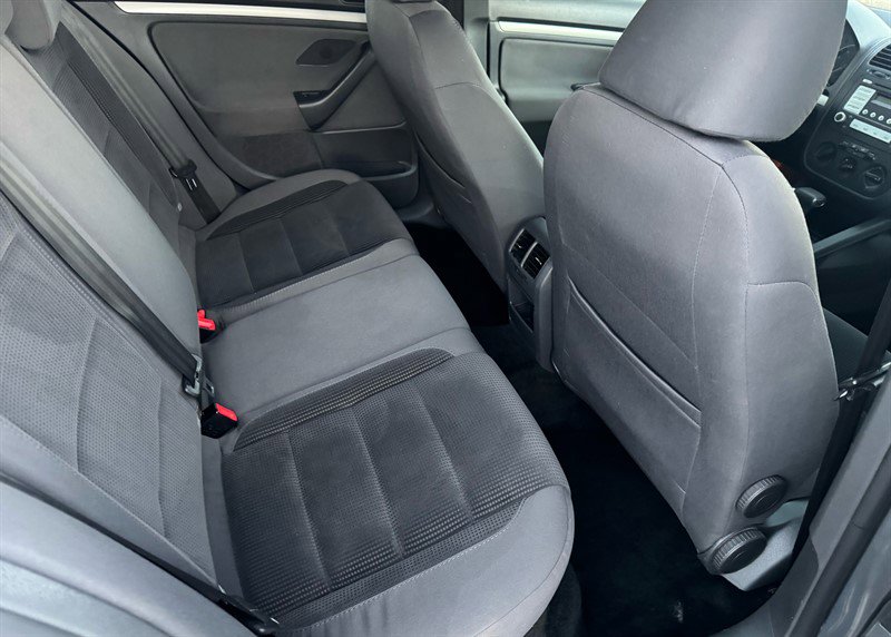 Used 2009 Volkswagen Jetta S image 12