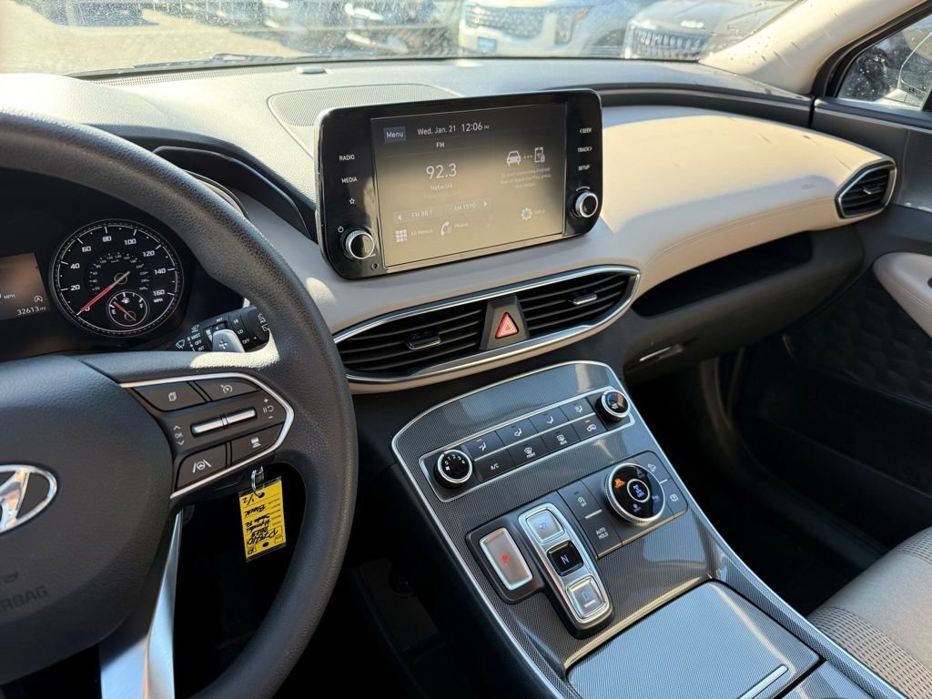 Used 2023 Hyundai Santa Fe SE image 30