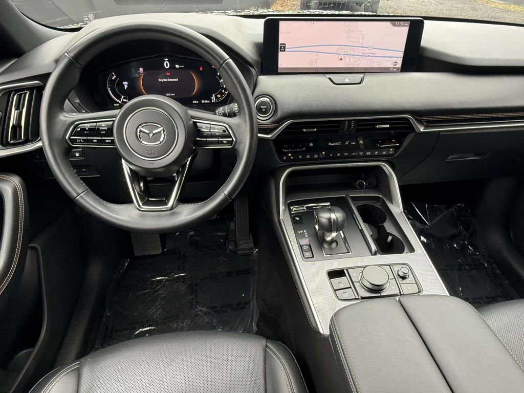 Used 2024 MAZDA CX-90 Plug-In Hybrid w/ Premium Plus image 16