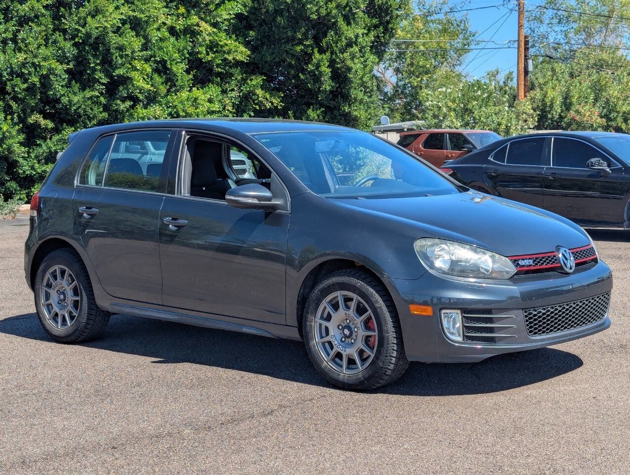 Used 2012 Volkswagen GTI 4-Door image 1