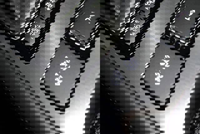 Used 2015 Hyundai Genesis 3.8 w/ Option Group 03 image 15