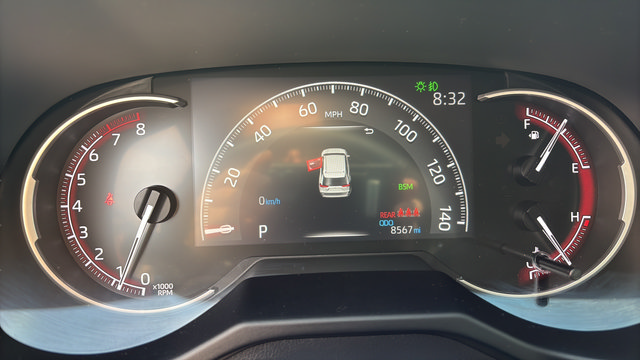 Used 2023 Toyota RAV4 XLE Premium AWD/4WD image 13