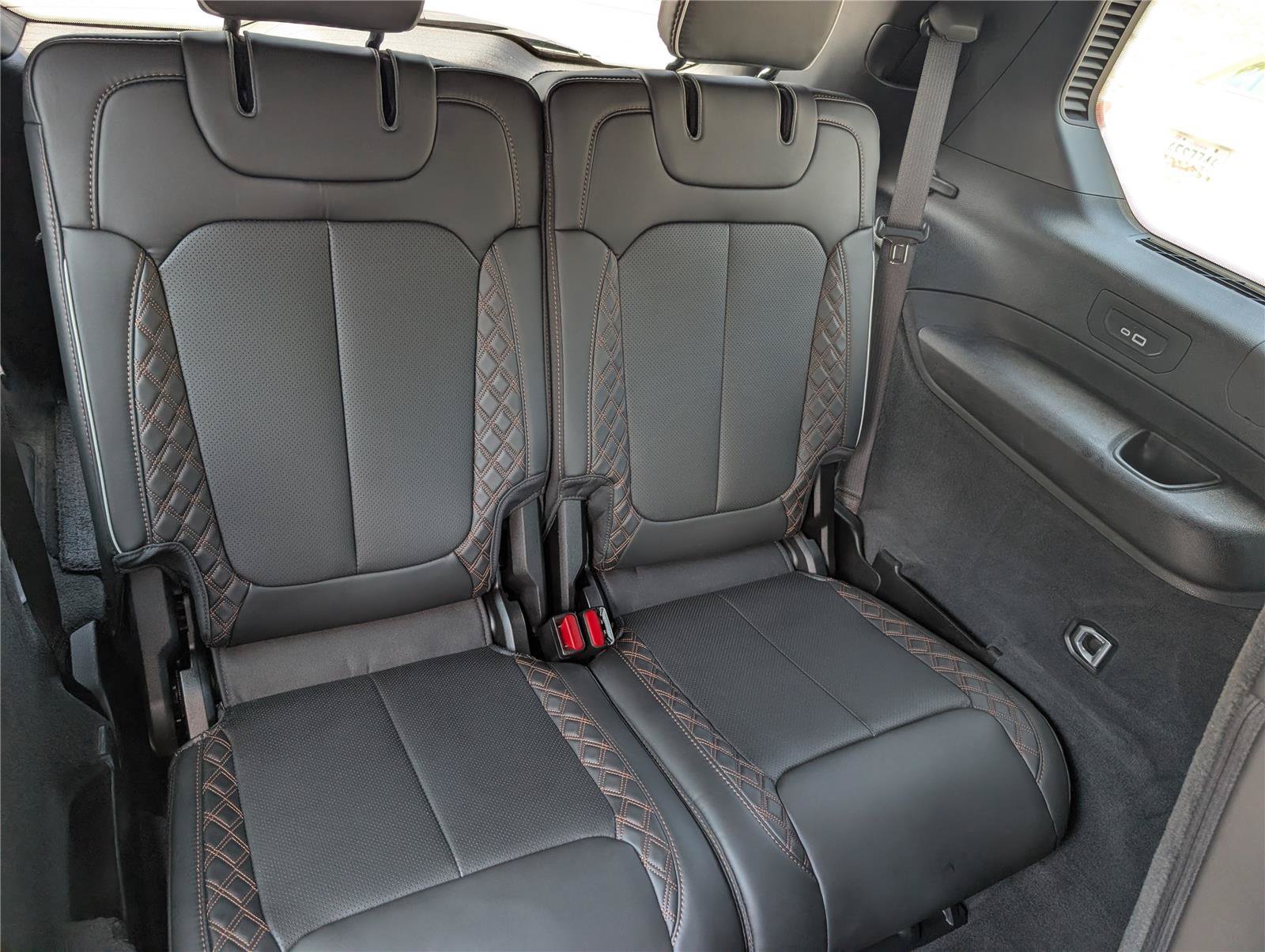 Used 2024 Jeep Grand Cherokee L Summit AWD/4WD image 14