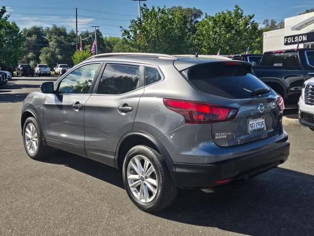 Used 2019 Nissan Rogue Sport SV FWD image 6