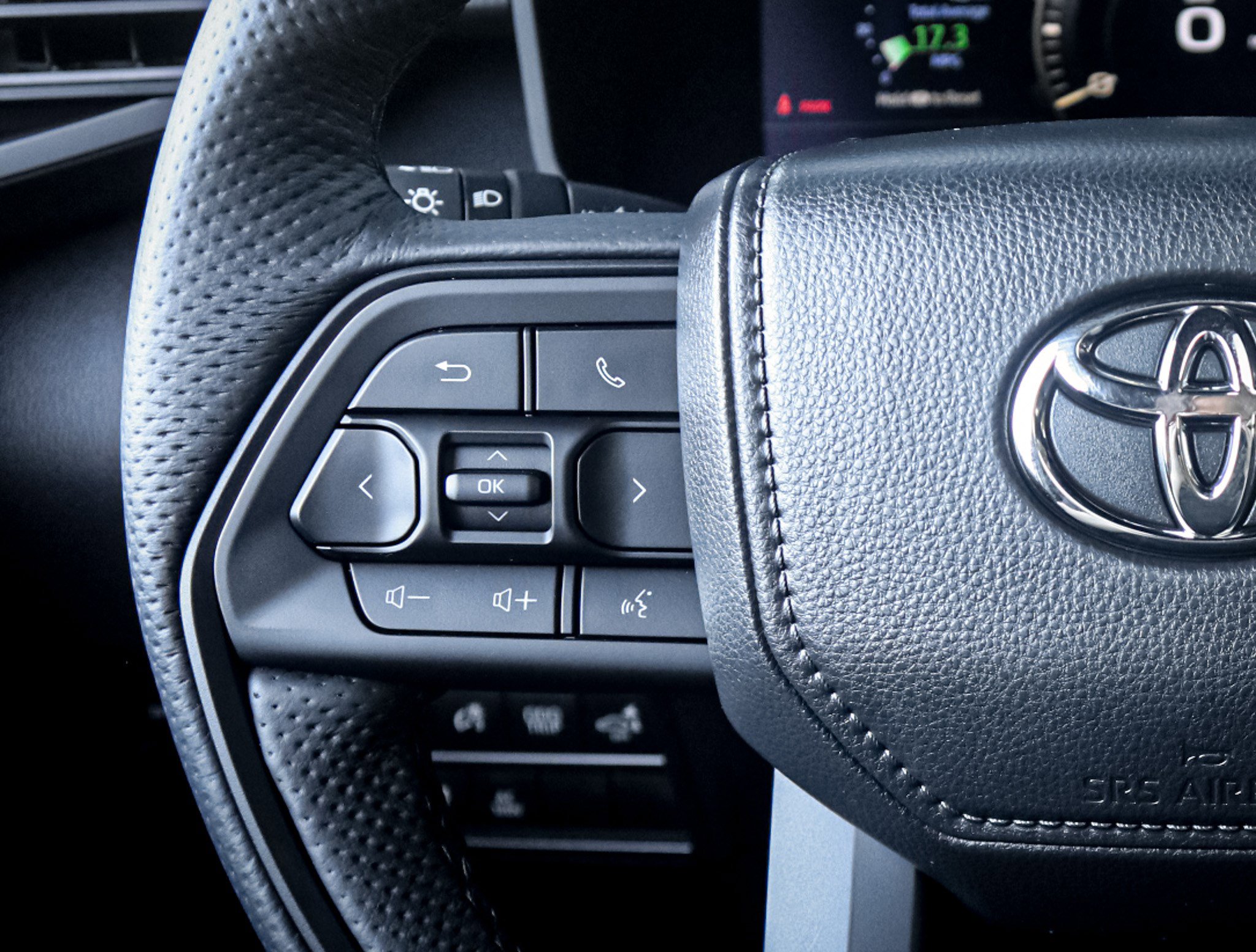 Used 2025 Toyota Sequoia TRD Pro image 17