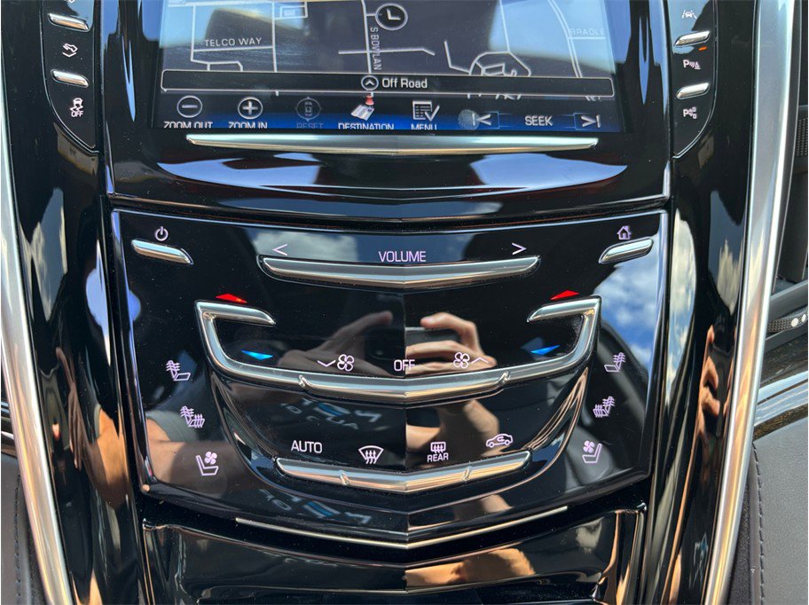 Used 2020 Cadillac Escalade Platinum AWD/4WD image 36