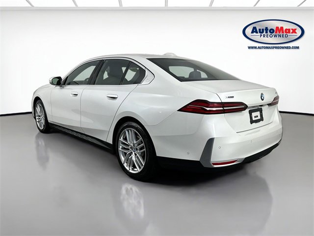 Used 2025 BMW 530i xDrive image 6