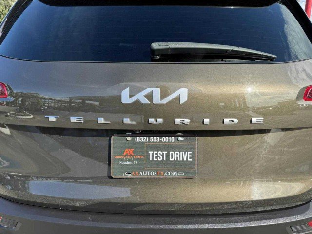 Used 2022 Kia Telluride SX FWD image 17