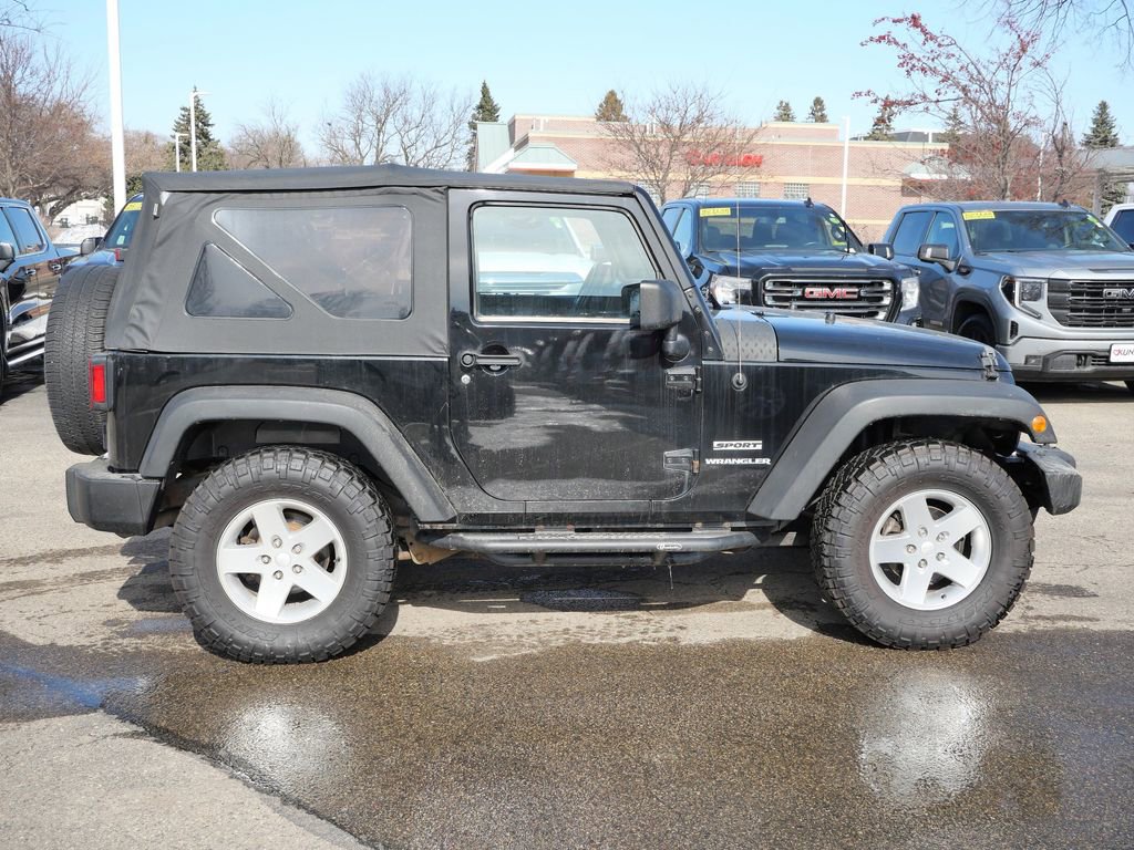 Used 2013 Jeep Wrangler Sport AWD/4WD image 11