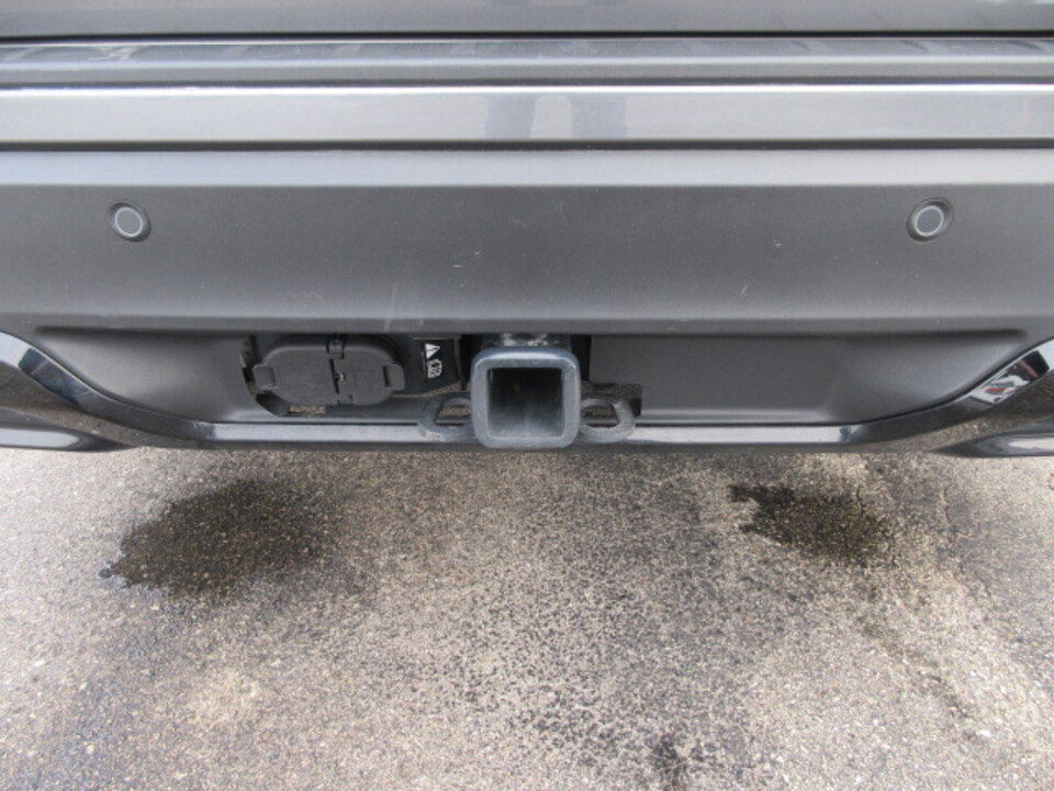 Used 2025 Ford Explorer ST-Line w/ Premium Package image 13