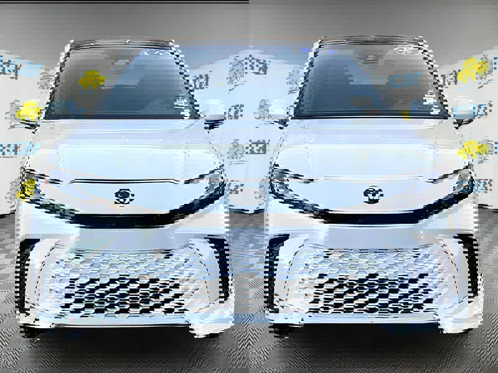 Certified 2025 Toyota Camry XSE FWD image 2