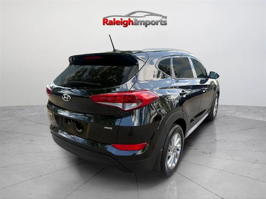 Used 2017 Hyundai Tucson SE AWD/4WD image 8