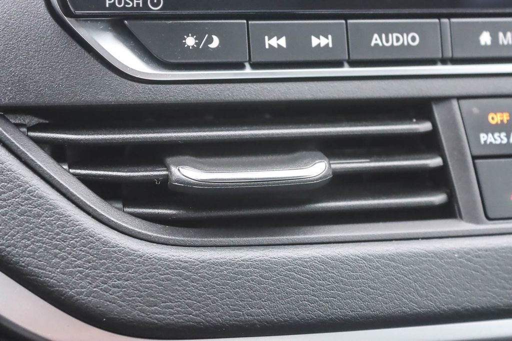 Used 2022 Nissan Altima 2.5 SR image 26