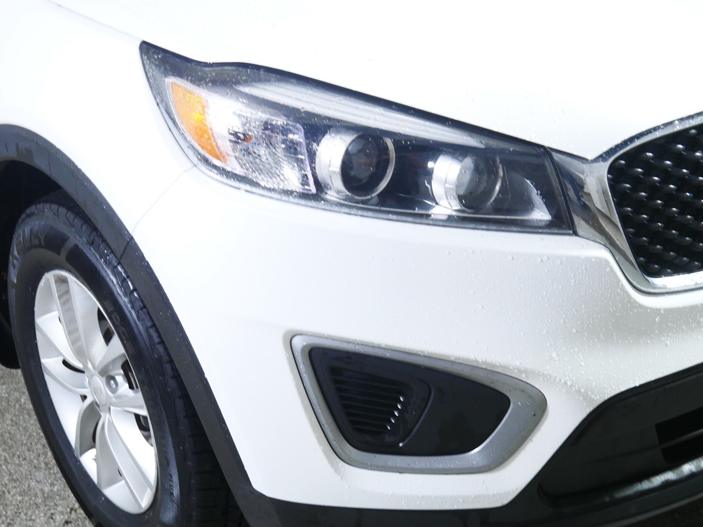 Used 2017 Kia Sorento AWD image 16