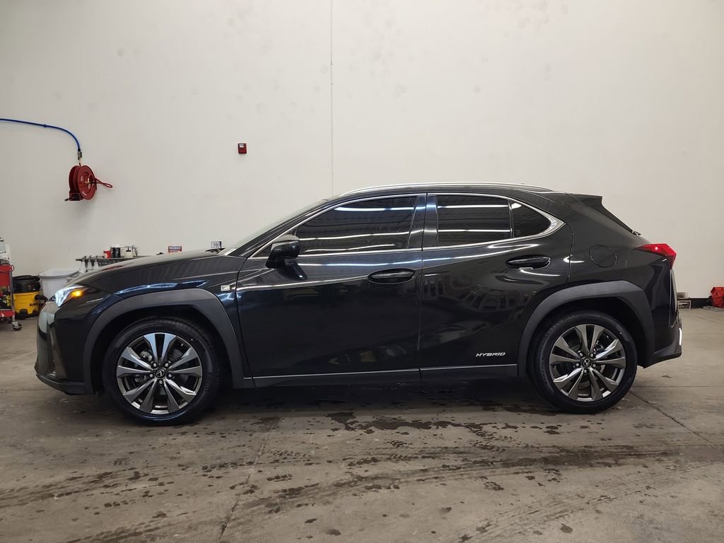 Used 2020 Lexus UX 250h F Sport w/ F Sport Premium Package image 7