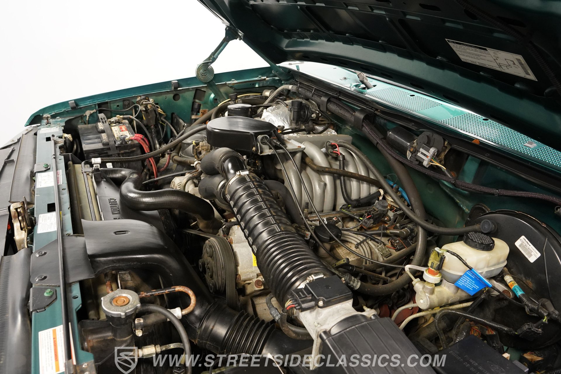 Used 1996 Ford Bronco XLT image 32