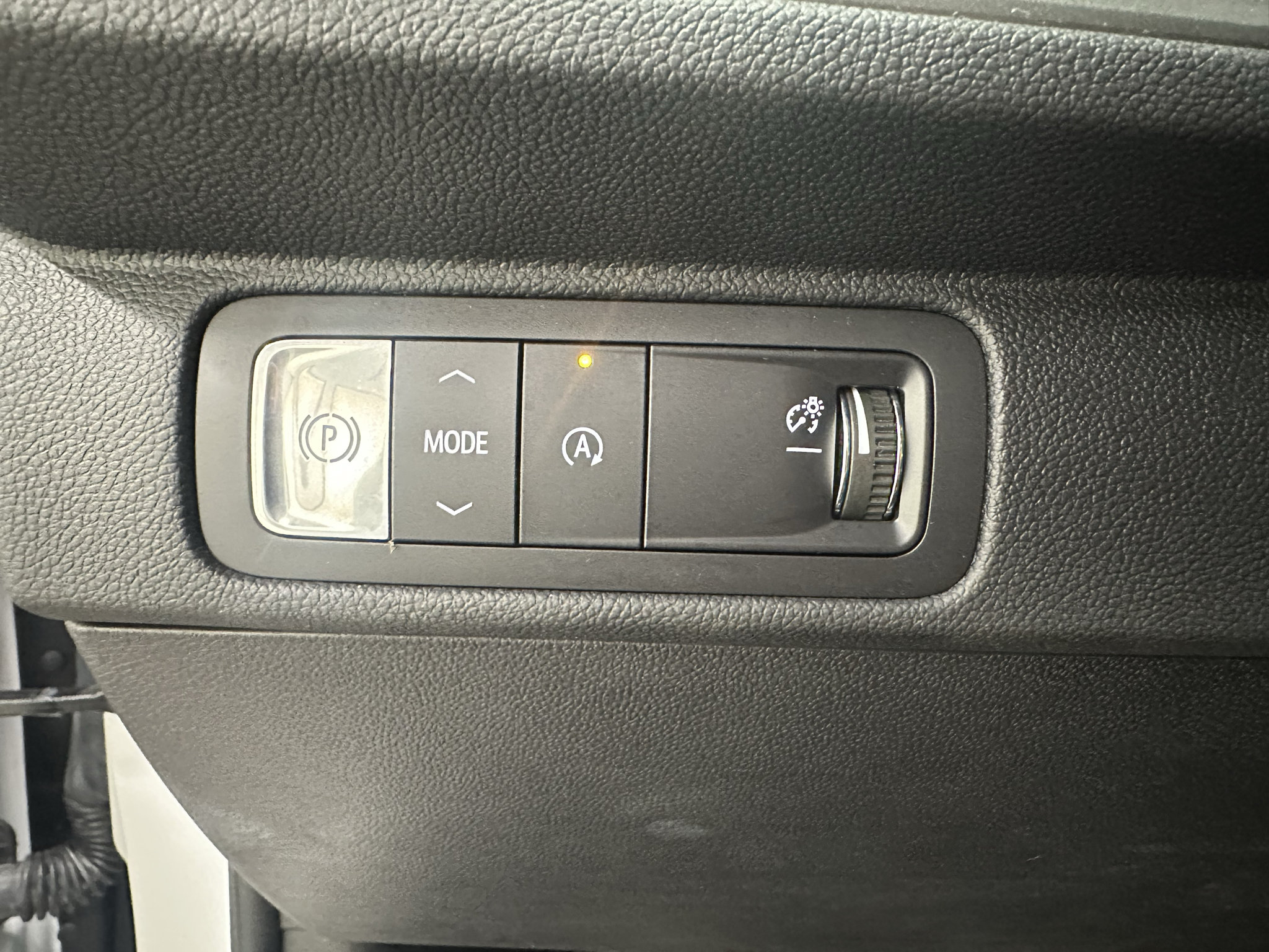 Certified 2026 Chevrolet Traverse LT w/ Driver Confidence Package FWD image 36