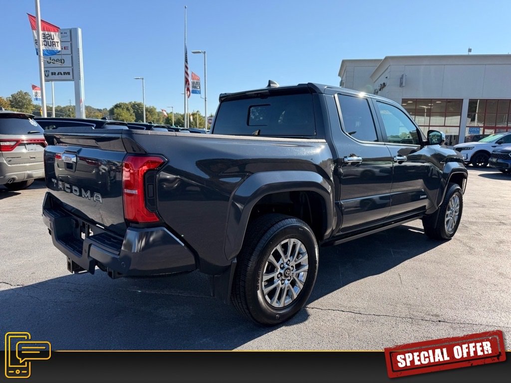 Used 2024 Toyota Tacoma 4x4 Double Cab image 6
