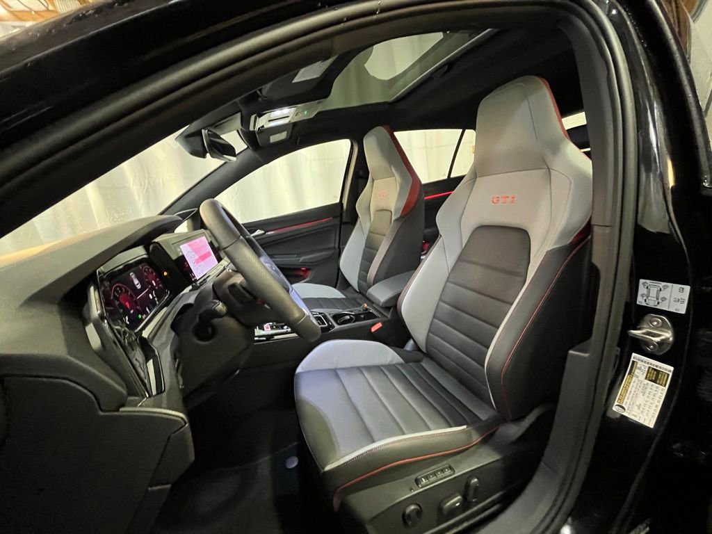 Certified 2024 Volkswagen GTI Autobahn image 11