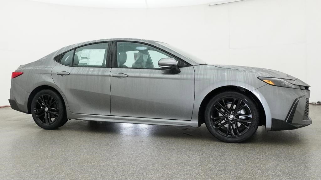 New 2026 Toyota Camry SE image 5