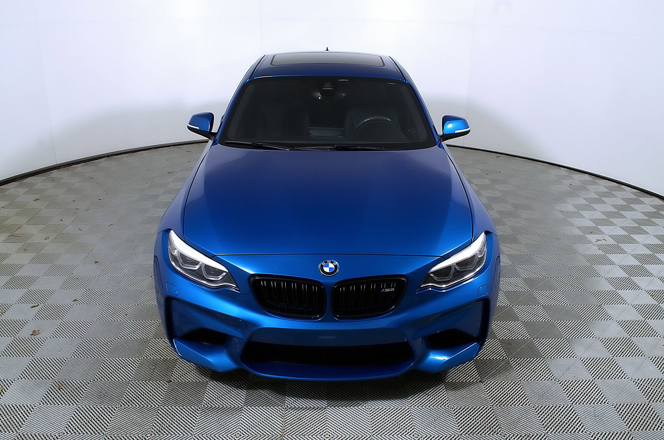 Used 2018 BMW M2 w/ Executive Package RWD image 4